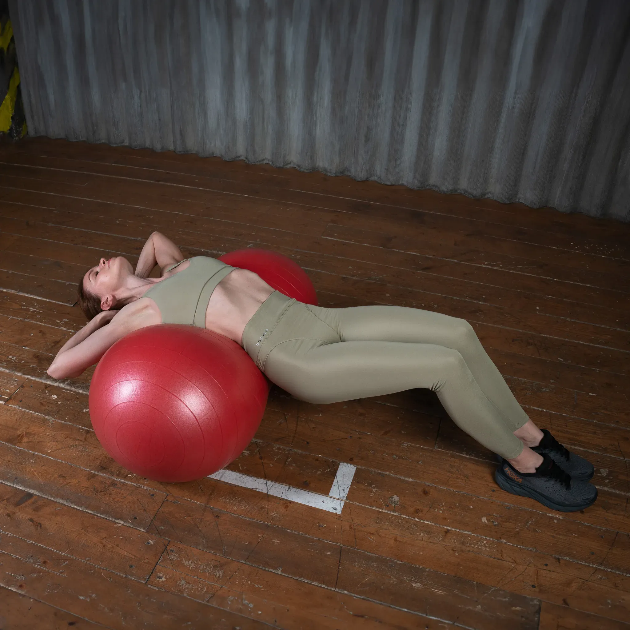 Мяч овальный PRCTZ PEANUT EXERCISE BALL, 50х100 см
